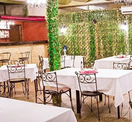 Eos 2* Bukarest