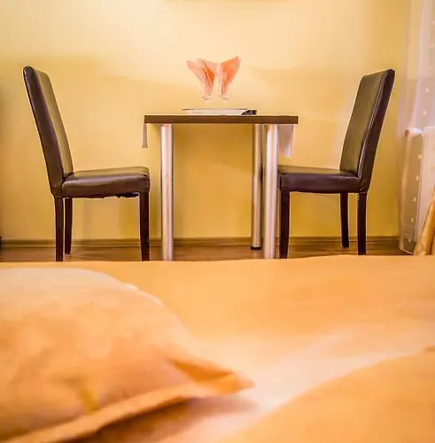 Eos 2* Бухарест