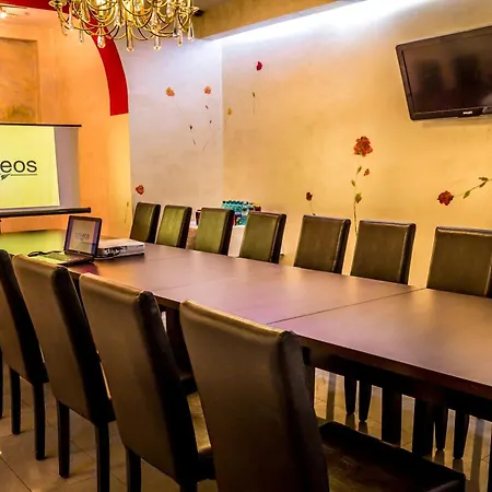 호텔 Eos 부쿠레슈티